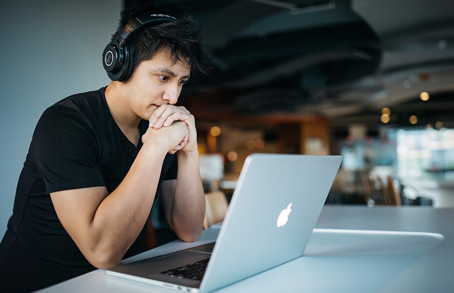 Software entanglement is a hidden threat to custom software